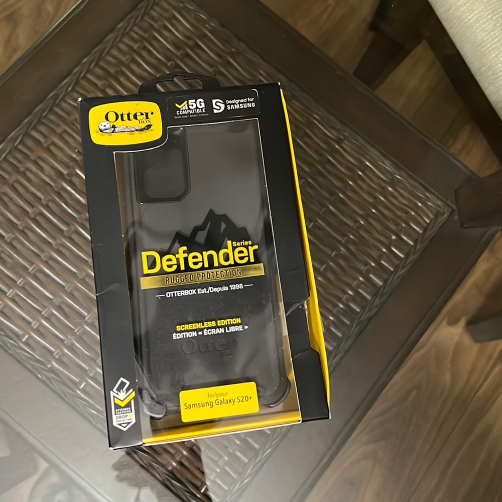 OtterBox Defender Series Screenless Edition Samsung Galaxy S20+